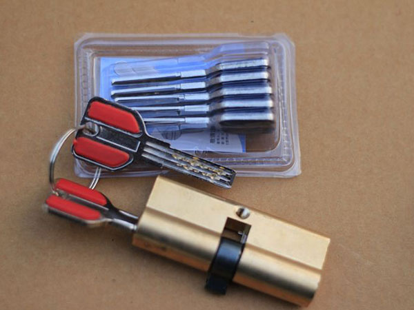 城固24小时上门开锁公司